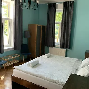 Vila Veselova, City Center Hostel Lublana