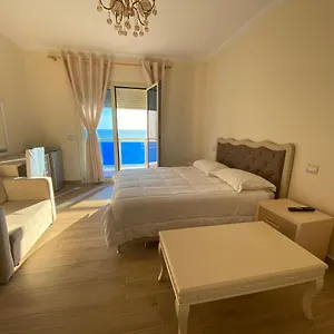 3 Vellezerit Hotel Durrës